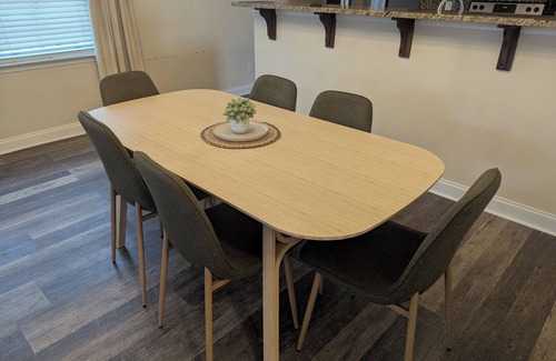 Midtown House | Walkable 3-bedroom house in Starland District with Off-Street Parking. Book now