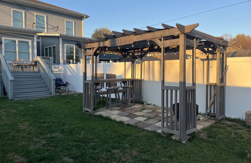 Historic Edgefield House | walkable charming historic area with bars/food & <10 minutes from nissan/broaway