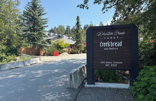 Whistler Creekside Condo | Walkable Creekside Cozy 2-bedroom condo