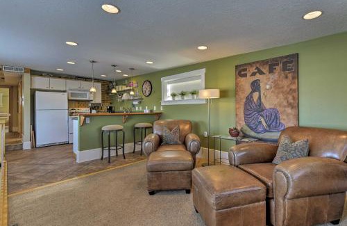 Logan Apartment | Walkable Downtown Logan Apartment with Rooftop Deck