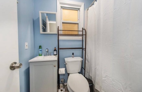 South Orange Apartment | Walkable downtown apartment steps from NYC Trainš