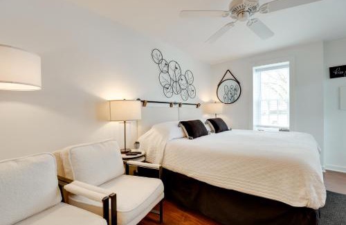 Hammondsport Apartment | Walkable Studio on Historic Hammondsport Property!