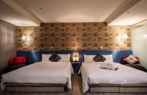 Sanchong Hotel | Walker Hotel - Zhengyi