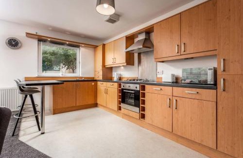Kilmarnock Apartment | Walker Suite No 60 - Donnini Apartments