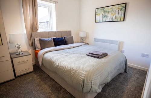 North Shields Apartment | Walking Distance to Restaurants, Bars, Cafes, Metro Station, and Ferry Terminal