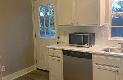 Fayetteville House | Walking distance to Baum Stadium & Razorback Greenway access across the street!