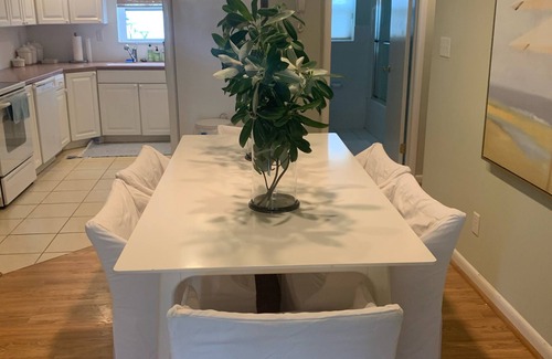 Dodds Addition House | Walking Distance to Ocean/Beaches, Heated/Saltwater pool-pool open 4/1-11/1