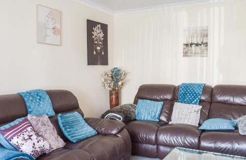Tillicoultry House | Wallace View