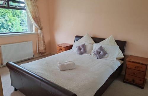 Tillicoultry House | Wallace View - Holiday Home