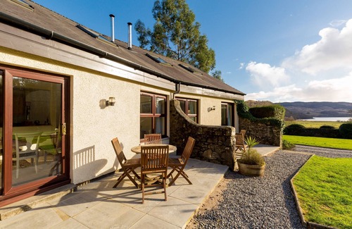 Slate Islands Cottage | Walled Garden Mews 1 - a mews cottage that sleeps up to 6 guests