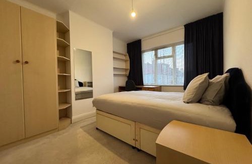 Wallington Apartment | Wallington SM6 Serviced Accommodation