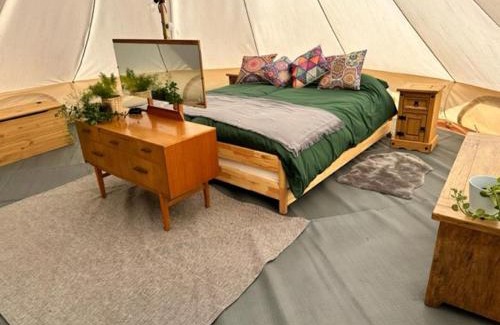 Brackley House | Walltree House Glamping - Cozy Glamping experience