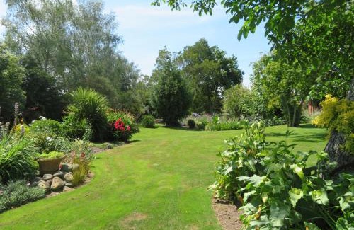 Matamata Bed & Breakfast | Walnut Lodge B&B