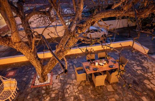 Archanes Villa | Walnut tree Villa Ano Archanes-10km from Heraklion