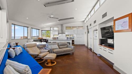 Lake Wangary House | Walshys Shack
