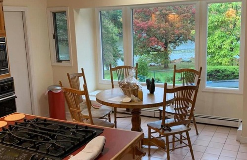Walton Park House | Walton Lake Mountain Lodge