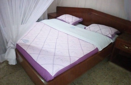 Mai Mahiu Hotel | Wambuku Hotel