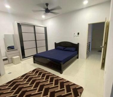 Kampung Pantai Halban House | Wan D'Zahra Homestay
