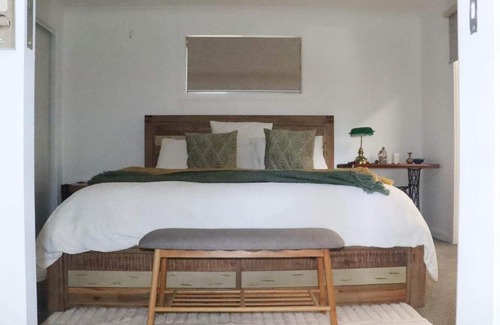 Port Lincoln House | Wandana holiday homes