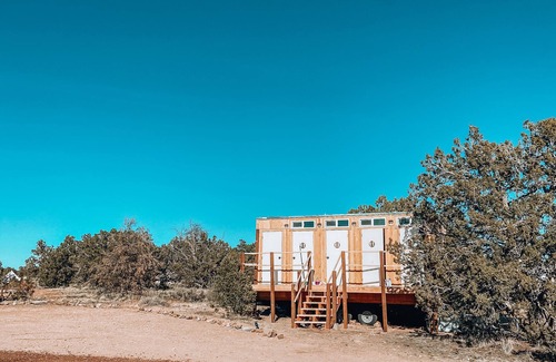 Valle RV Rental | Wander Camp Grand Canyon