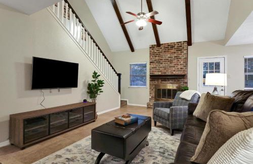 North San Antonio - SAT House | Wanderlust - A Birdy Vacation Rental