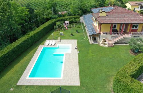 San Pietro di Feletto Apartment | Wanderlust Apt in Villa con Piscina - 45 min Venezia - Zona Unesco