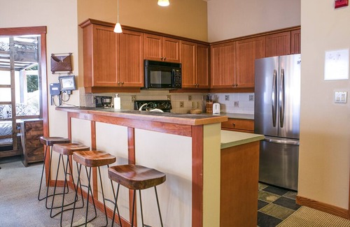 Salt Lake Mountain Resorts Condo | Wanderlust Suite by Cottonwood Lodging