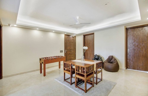 Sector 51 Apartment | Wandr. Ogma