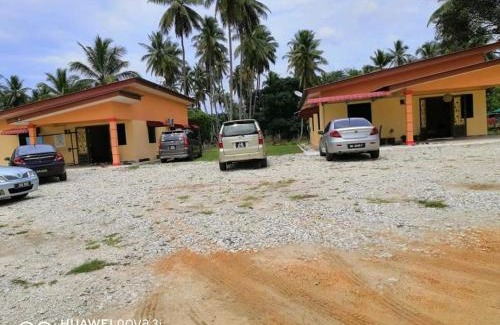 Tekek House | Wanna Homestay Endau