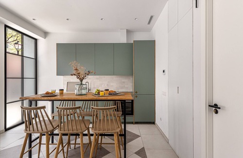 Gaztambide Bed & Breakfast | Waou Urban Home IX in the heart of the elegant Chamberí neighborhood