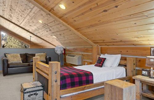 Custer House | Wapiti Trail
