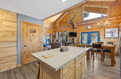 Custer House | Wapiti Trail
