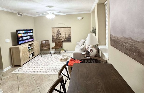 Auburn Condo | War Eagle Villa- .4 From Toomers, Stadium, Neville Arena-walk to Chick-fil-A