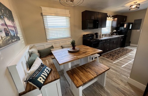 Noblesville House | Ward's Cottage is 5 minutes from downtown Noblesville, 7 miles from Grand Park.