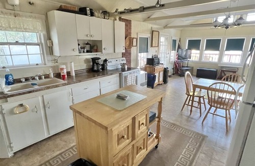 Standish Cottage | WARD'S COVE WITH VIEWS OF SEBAGO LAKE. SHORT WALK TO ASSOCIATION BEACH