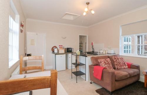 Dursley Apartment | Wards Court 1