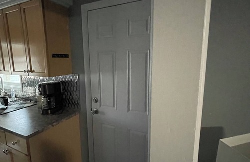 Clearfield House | Warm and friendly house in Clearfield with AC, WiFi, 2 king beds, 2 bathrooms