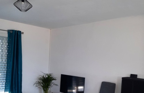 Roz-Landrieux House | Warm and quiet house in Roz Landrieux