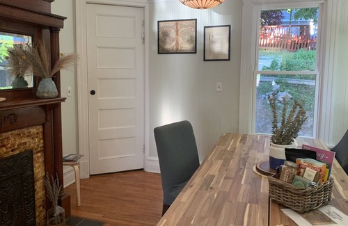 Kingston House | Warm and spacious Kingston Victorian