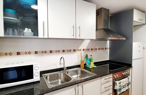 Deltebre Apartment | Warm Corner Apartment with Excellent Views and Location