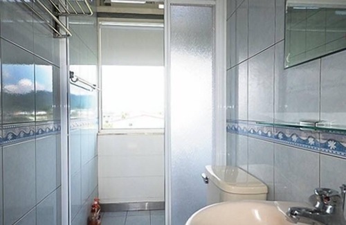Xinshe Bed & Breakfast | Warm House Hostel