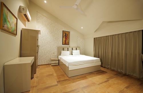 St.Stanislaus Villa Villa | Warm Wood Villa By 97RoyalVista