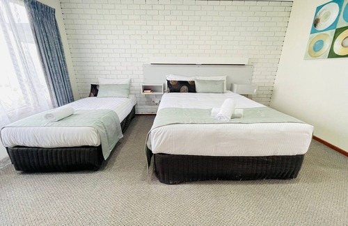 Warragul Hotel | Warragul Views Motor Inn