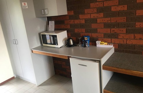 Warragul Hotel | Warragul Views Motor Inn