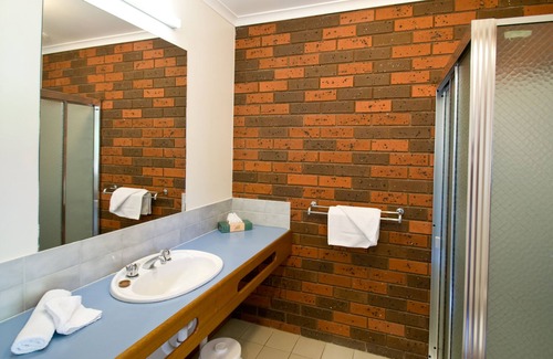 Warragul Hotel | Warragul Views Motor Inn