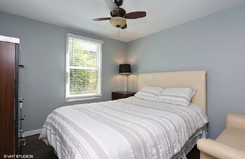 Bridgman Cabin | Warren Dunes on Lake Michigan-Hot Tub-Woodburning Fireplace-Two Bedroom/TwoBathn