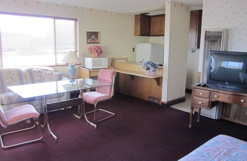 Plainview Hotel | Warrick Plaza Inn
