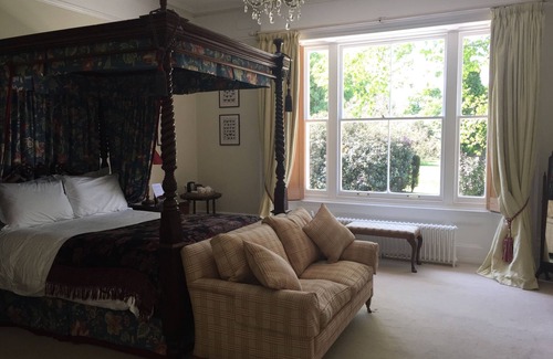 Wartling Bed & Breakfast | Wartling Place Country House