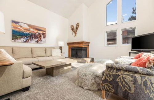Cottonwood Heights House | Wasatch Mtn. Basecamp Retreat - Private Hot Tub