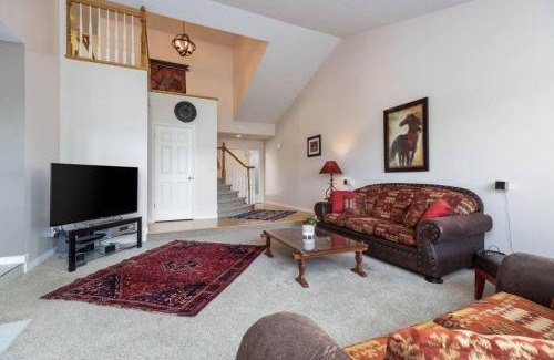 Cottonwood Heights House | Wasatch Oaks Retreat